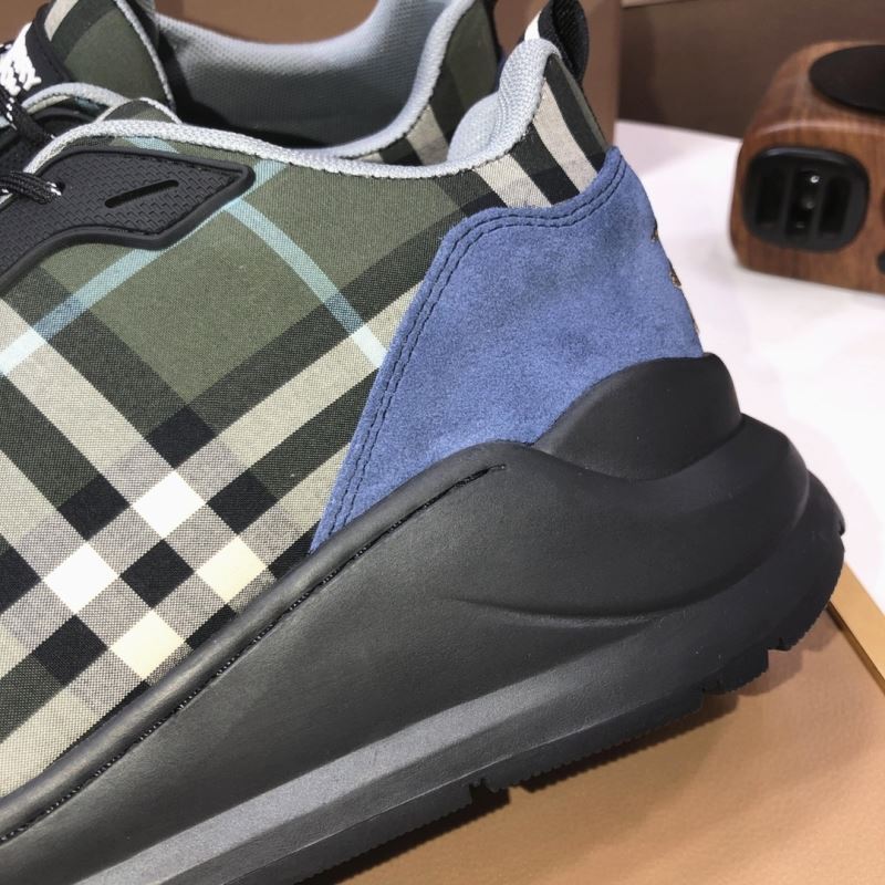 Burberry Low Shoes